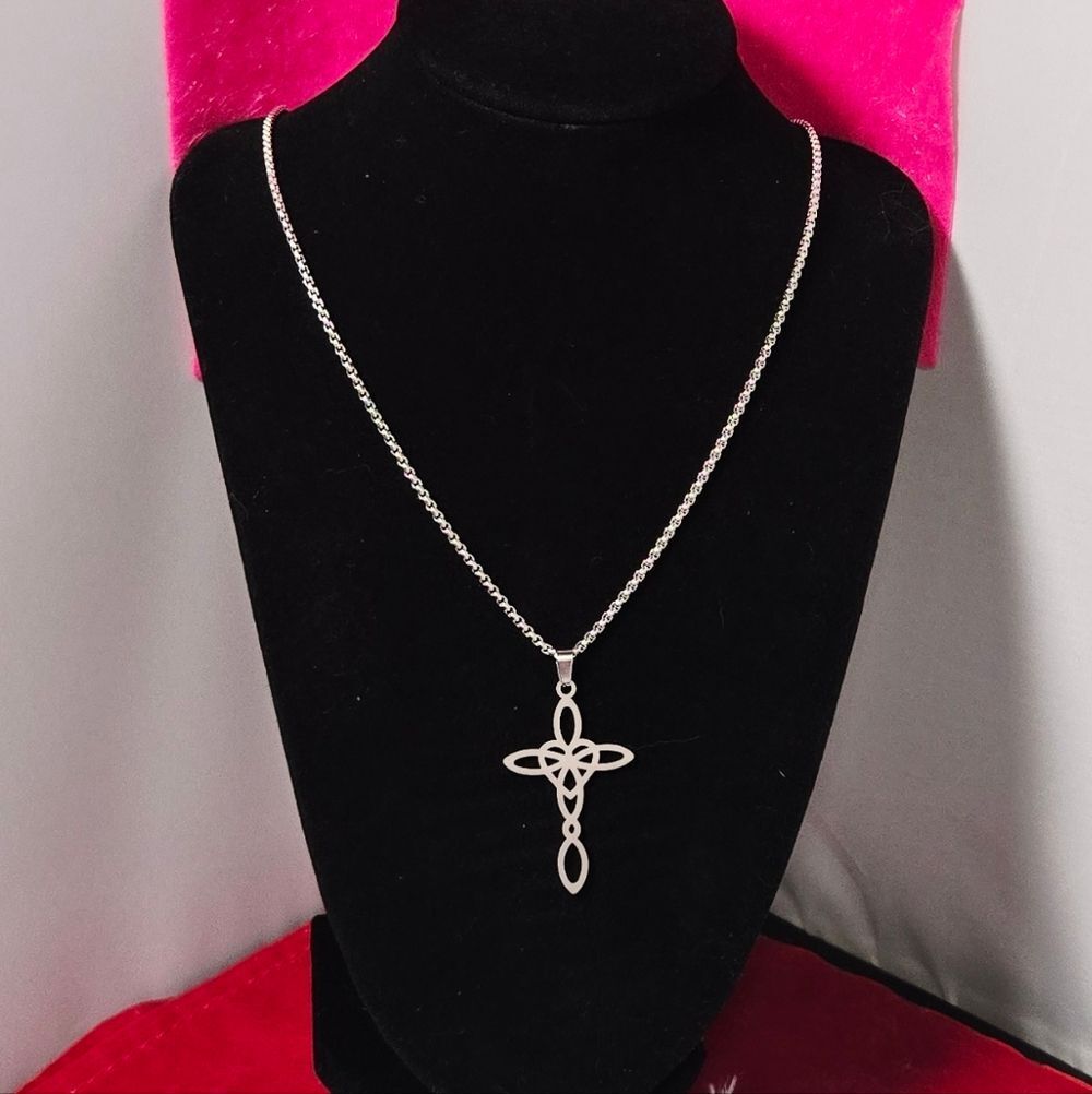 Stainless Steel Celtic Knot Cross Necklace 24" Box Chain Trinity Love Unisex